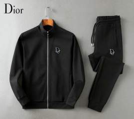 Picture of Dior Sweater Suits _SKUDiorM-5XLkdtn1538766